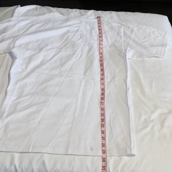 Yazbek brand super cute unisex t shirt - Picture 7 of 8